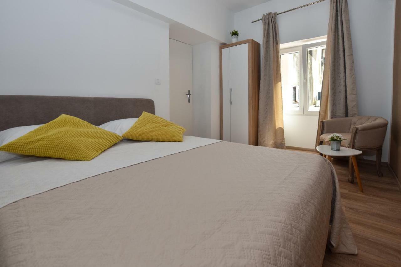 Rooms Patricija Zadar Bagian luar foto