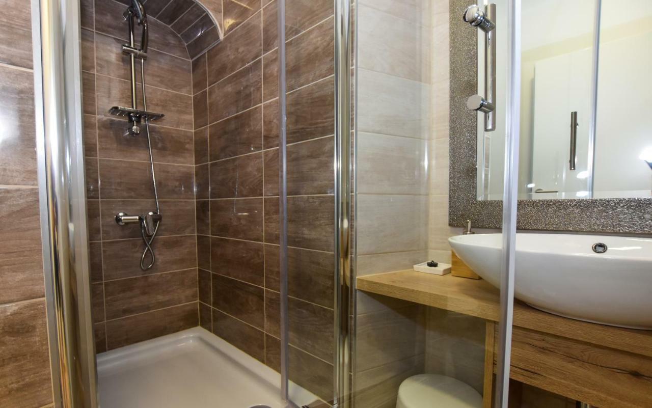 Rooms Patricija Zadar Bagian luar foto