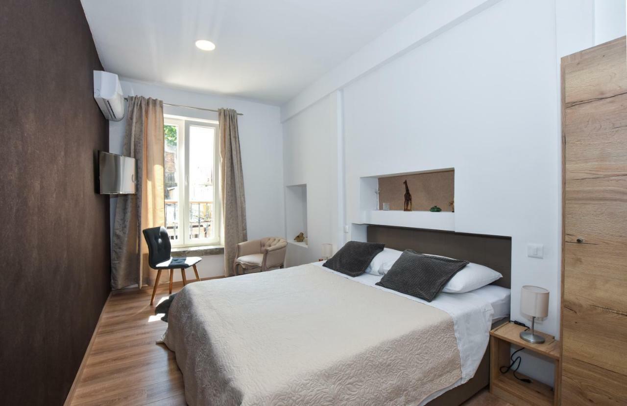 Rooms Patricija Zadar Bagian luar foto